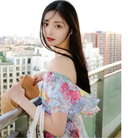 NWT Alice + Olivia Tempie Dress Lola's Dream Silk Wedding Guest Formal Size 8 - Picture 15 of 16